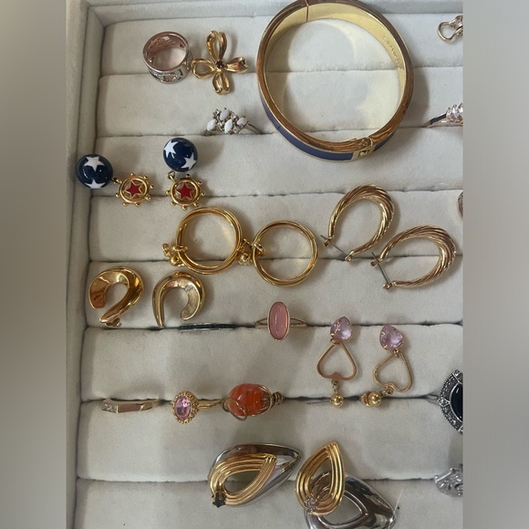 Jewerly bundle deal! Vintage - Picture 2 of 4